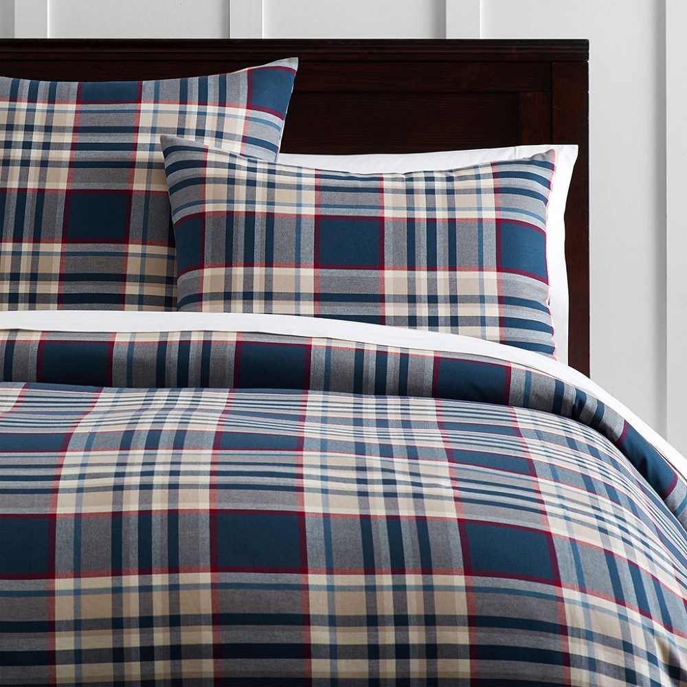 Pottery Barn Teen Standard Sham, Set of 2, NWT in package